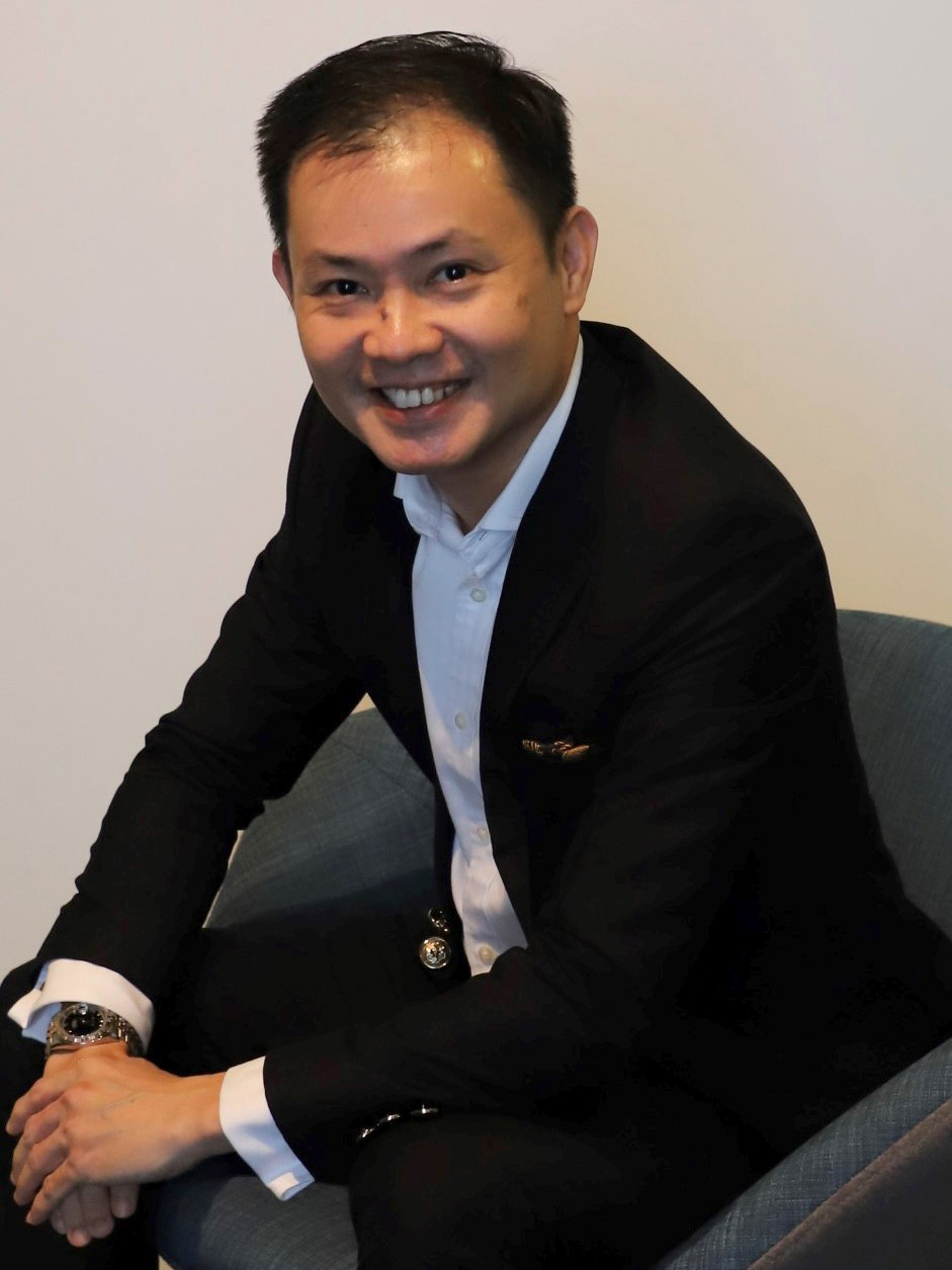 Donald Chew, VP Sales for Asia Pacific, Rivada Space Networks (Corporate)2.jpg