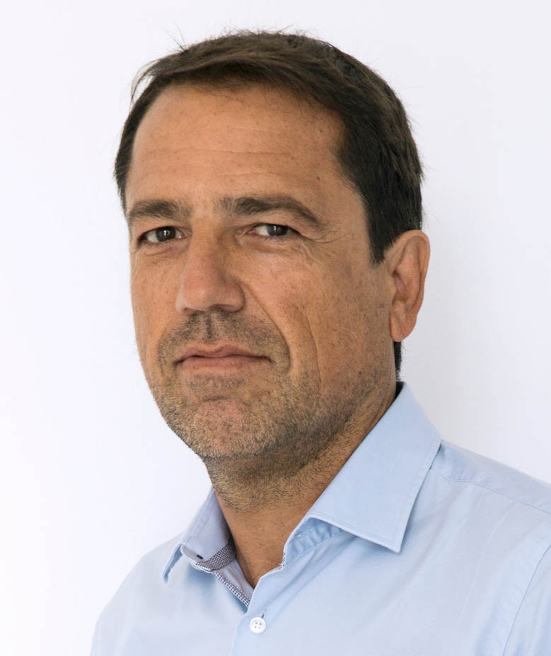antonio-robles.gif