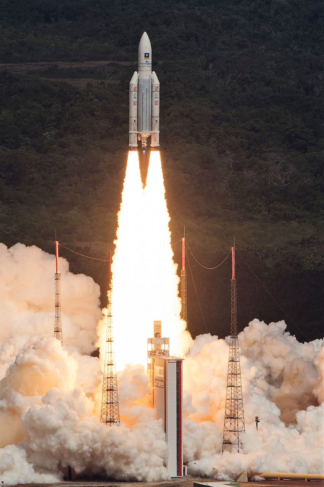  ariane-galileo.jpg